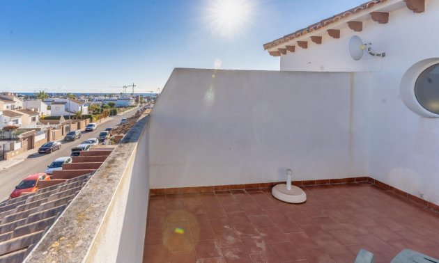 Resale - Townhouse -
Torrevieja - Punta prima