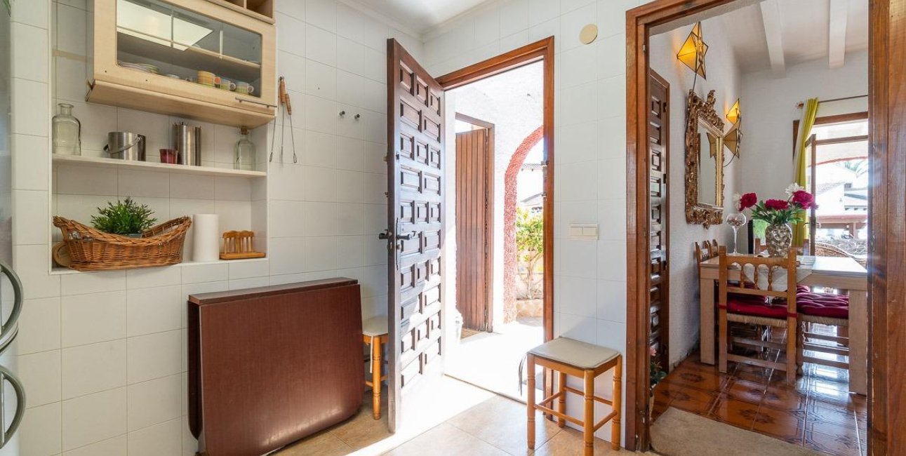 Resale - Townhouse -
Orihuela Costa - Punta Prima