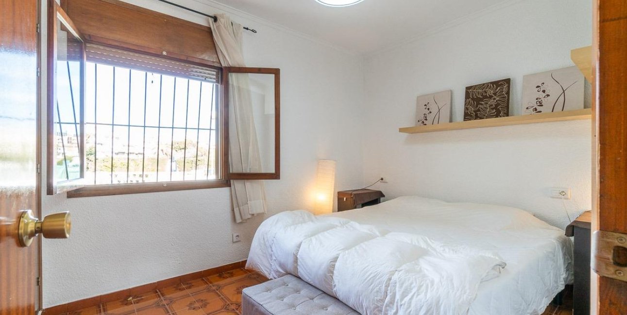 Resale - Townhouse -
Orihuela Costa - Punta Prima