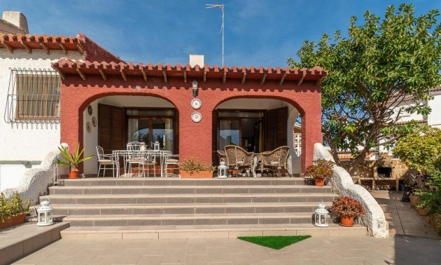 Resale - Townhouse -
Orihuela Costa - Punta Prima