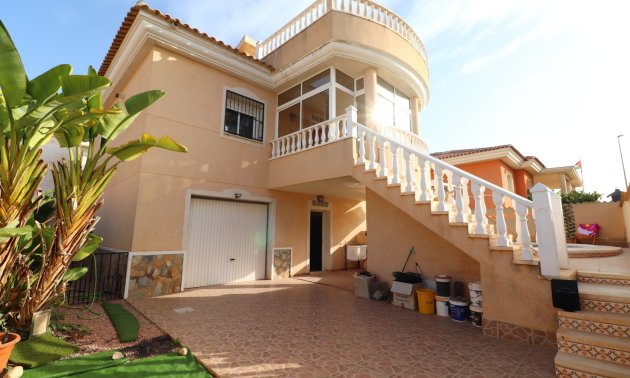 Resale - Villa -
Benijofar - Benijofar - Village