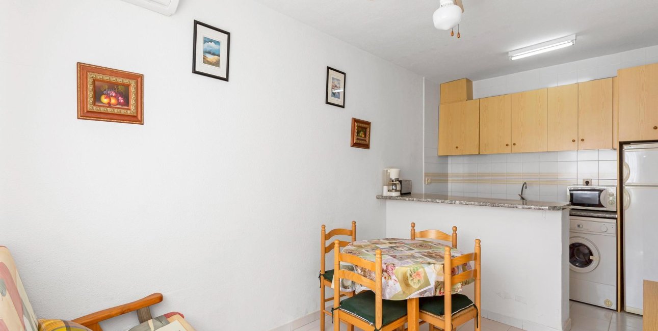 Reventa - Bungalow -
Torrevieja - Lago jardin