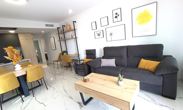 Resale - Apartment / flat -
Orihuela Costa - Playa Flamenca