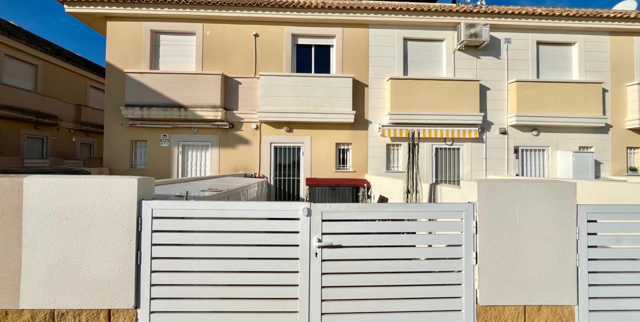 Resale - Townhouse -
Orihuela Costa - Cabo Roig