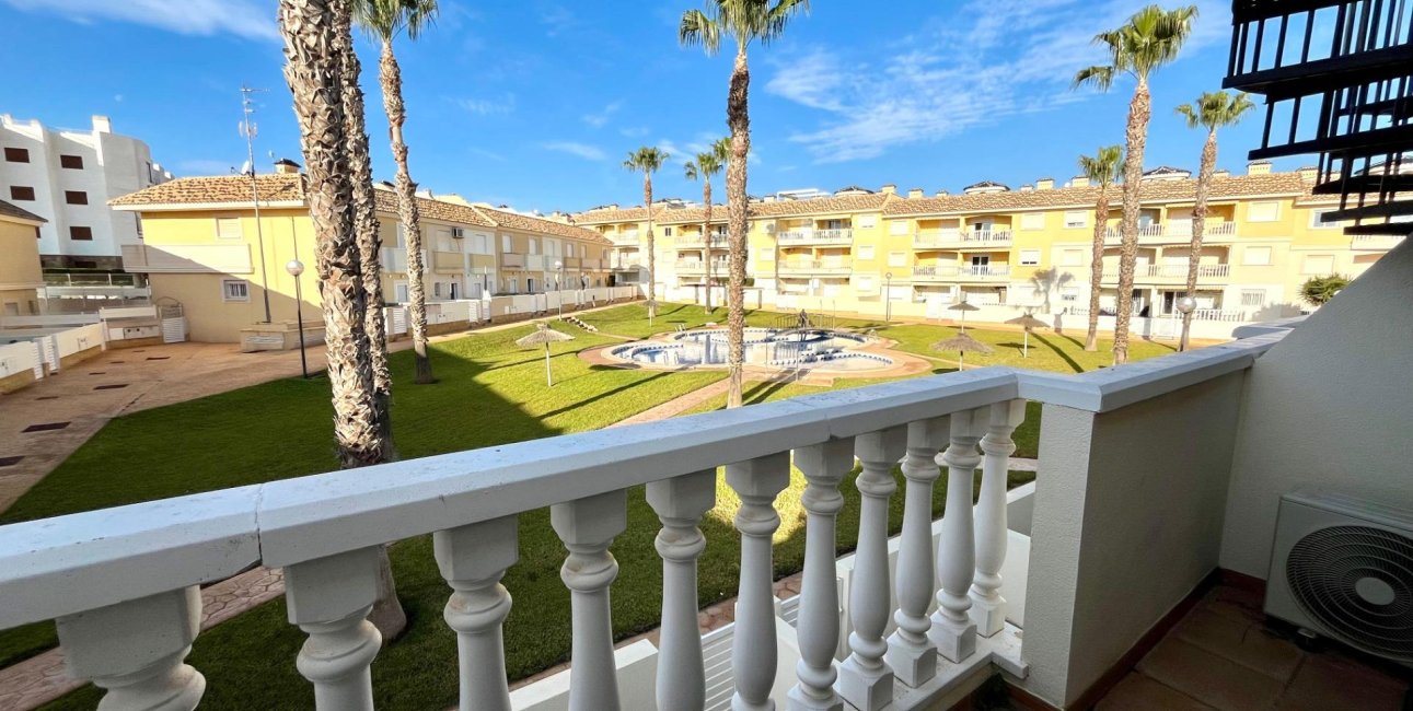 Resale - Townhouse -
Orihuela Costa - Cabo Roig