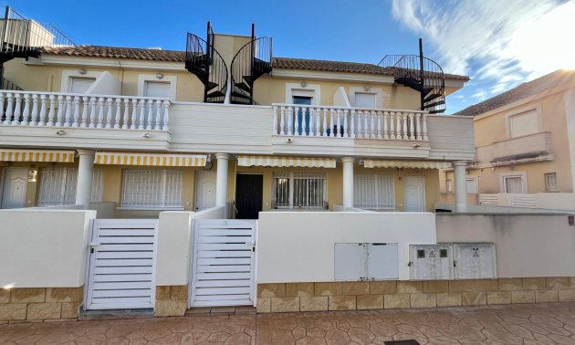 Resale - Townhouse -
Orihuela Costa - Cabo Roig