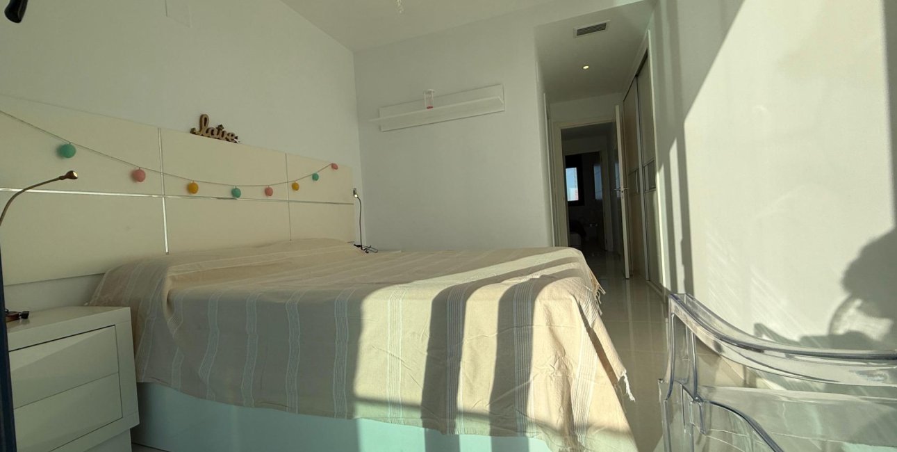 Resale - Apartment / flat -
Torrevieja - Punta prima