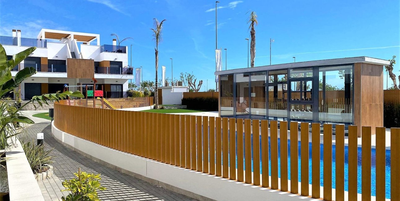 New Build - Bungalow -
Pilar de la Horadada - Polideportivo