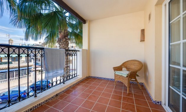 Resale - Apartment / flat -
Torrevieja - Playa de los Locos