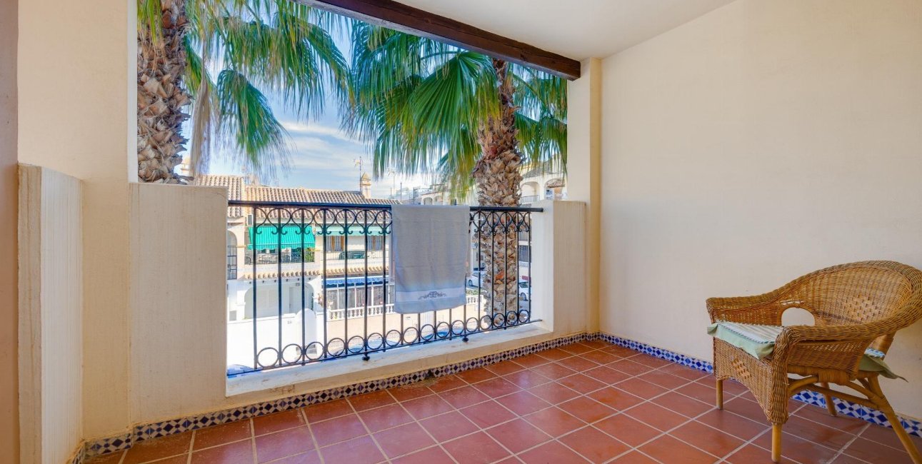 Resale - Apartment / flat -
Torrevieja - Playa de los Locos