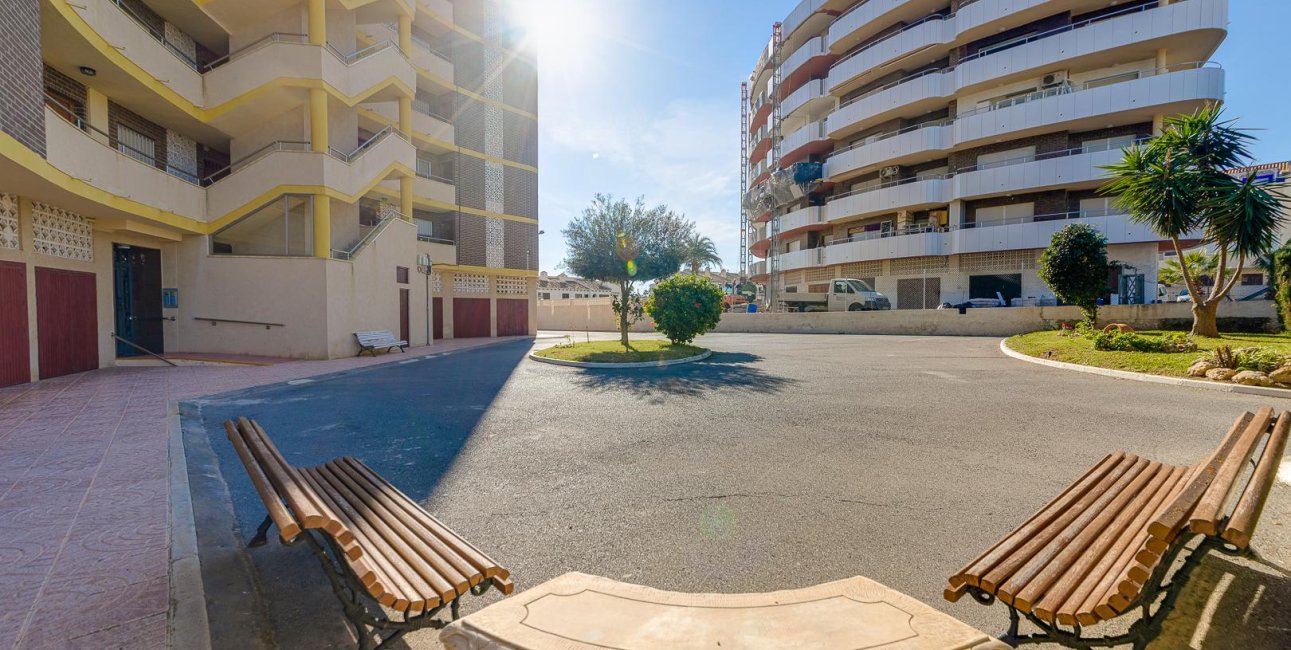 Resale - Apartment / flat -
Orihuela Costa - La Zenia- Orihuela costa