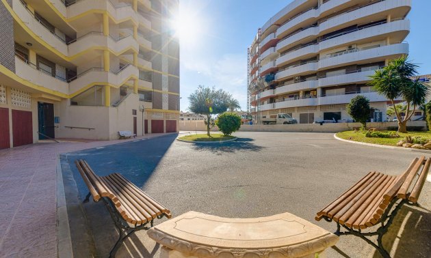 Resale - Apartment / flat -
Orihuela Costa - La Zenia- Orihuela costa