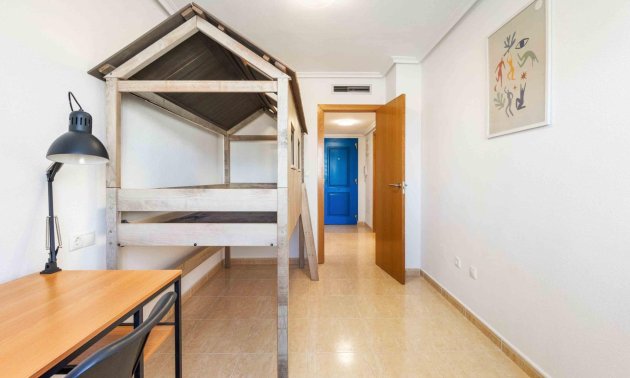 Resale - Apartment / flat -
Guardamar del Segura - CENTRO