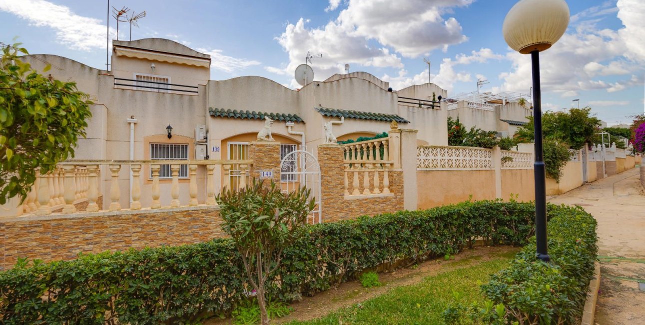 Resale - Townhouse -
Torrevieja - Los balcones