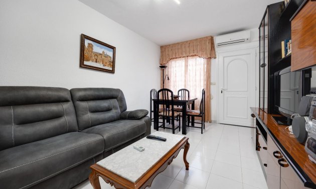 Resale - Townhouse -
Torrevieja - Los balcones