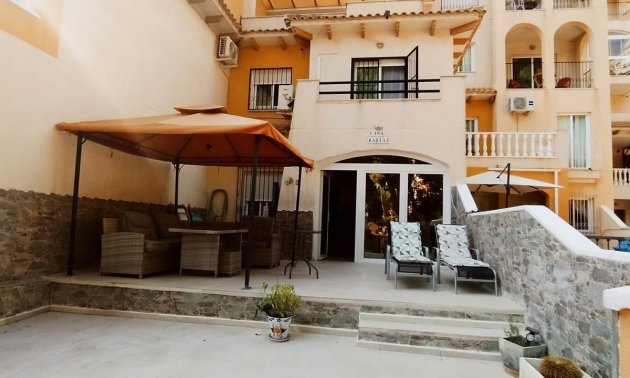 Resale - Townhouse -
Orihuela Costa - Campoamor