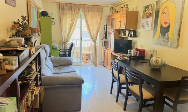 Resale - Apartment / flat -
Torrevieja - Playa del Cura