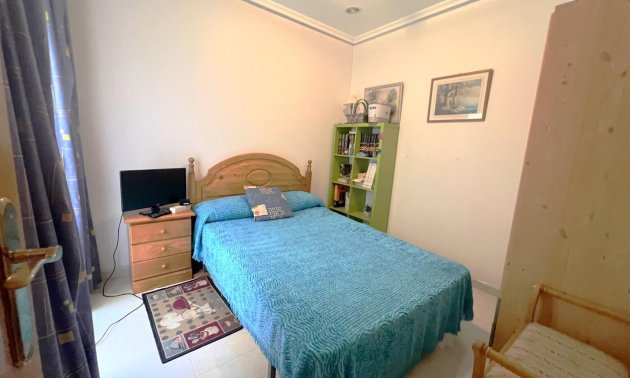 Resale - Apartment / flat -
Torrevieja - Playa del Cura