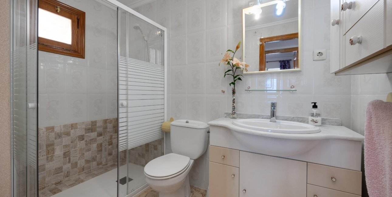 Resale - Apartment / flat -
Torrevieja - La Mata