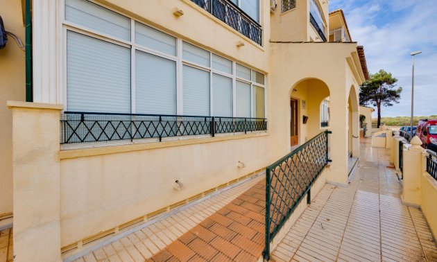 Resale - Apartment / flat -
Torrevieja - La Mata