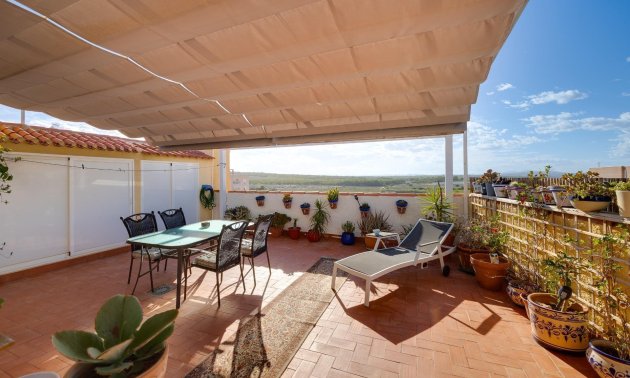 Resale - Penthouse -
Torrevieja - La Mata