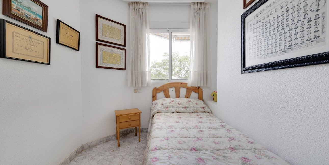 Resale - Apartment / flat -
Torrevieja - Acequion