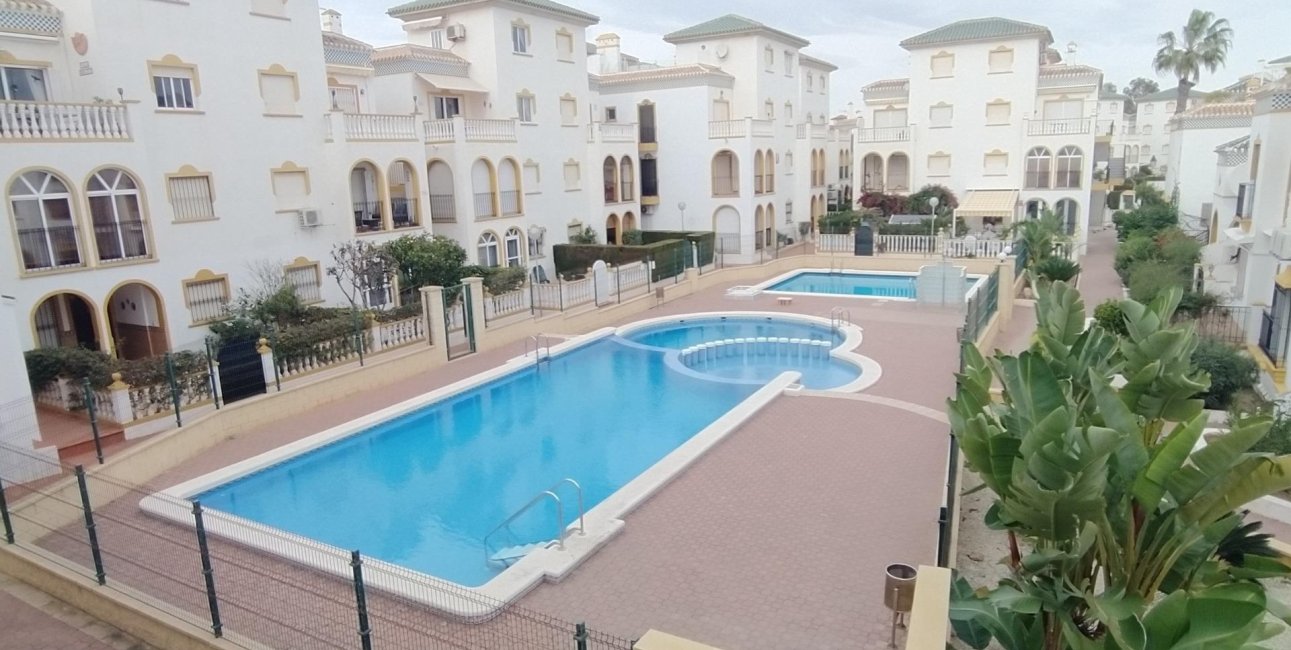 Resale - Apartment / flat -
Torrevieja - La Mata