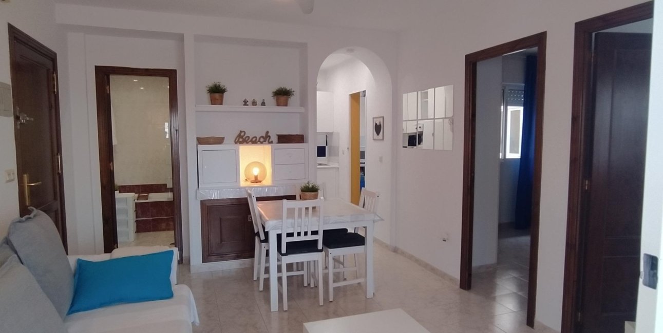 Resale - Apartment / flat -
Torrevieja - La Mata