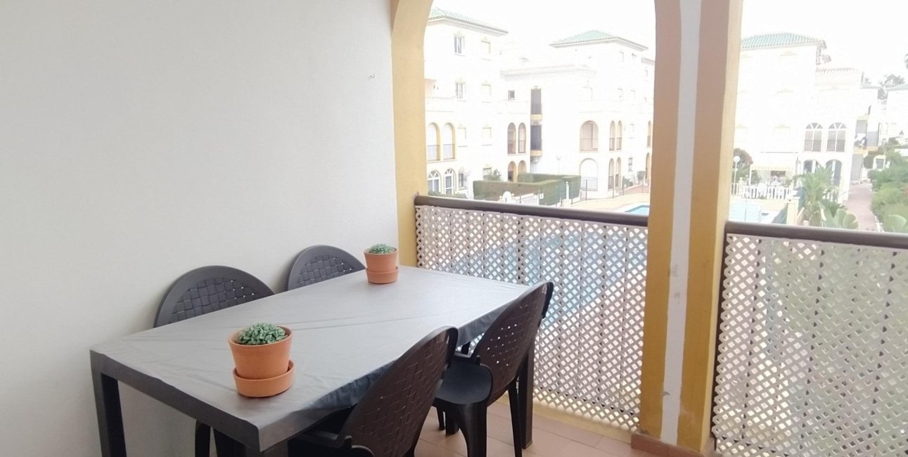 Resale - Apartment / flat -
Torrevieja - La Mata