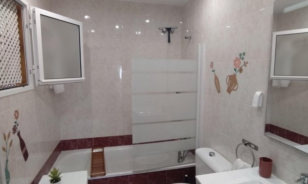 Resale - Apartment / flat -
Torrevieja - La Mata