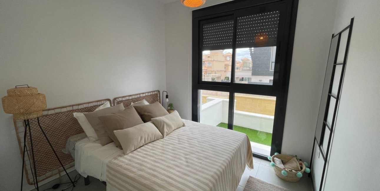 Rynek wtórny - Bungalows Planta Baja -
Orihuela Costa - PAU 26