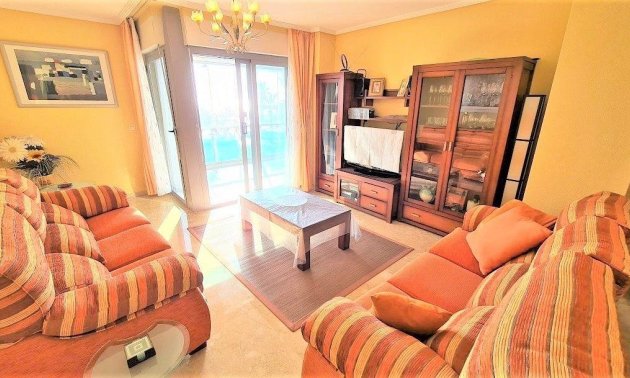 Reventa - Apartamento / piso -
Torrevieja - Playa del Cura