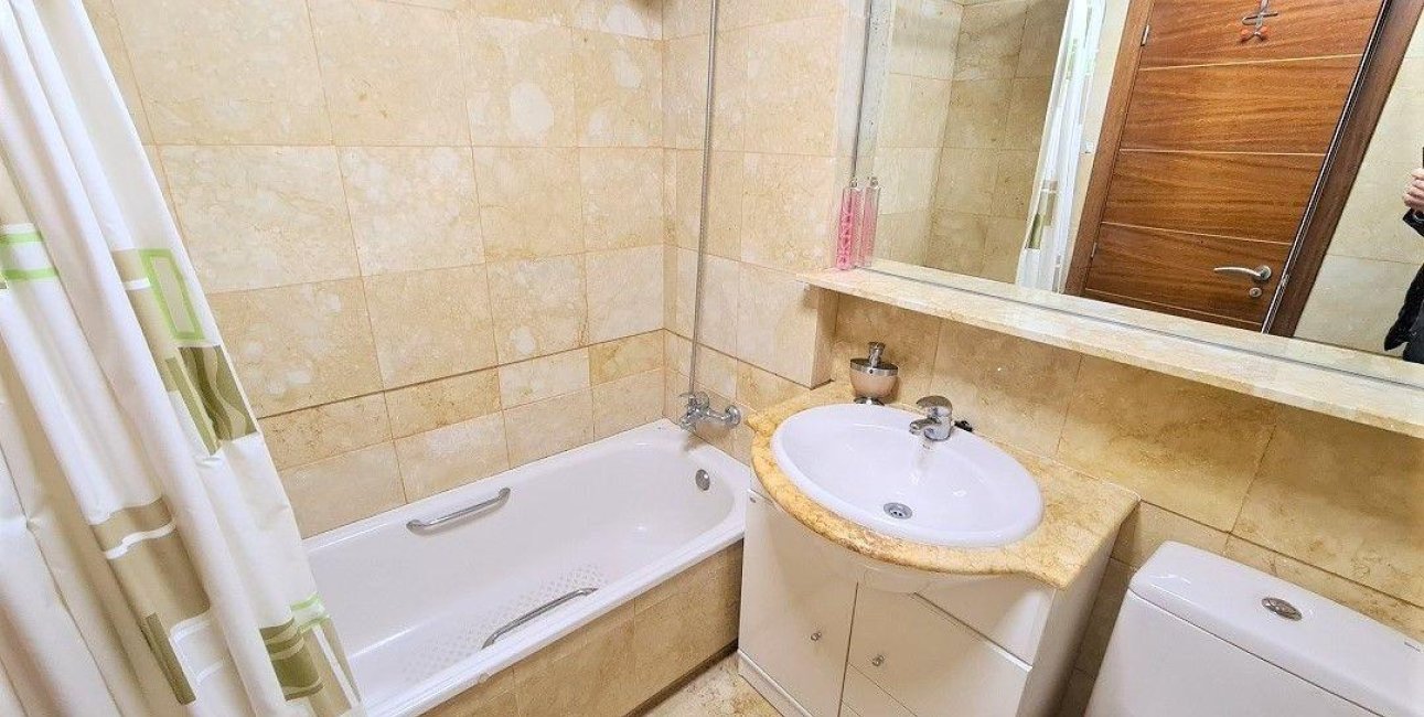 Reventa - Apartamento / piso -
Torrevieja - Playa del Cura