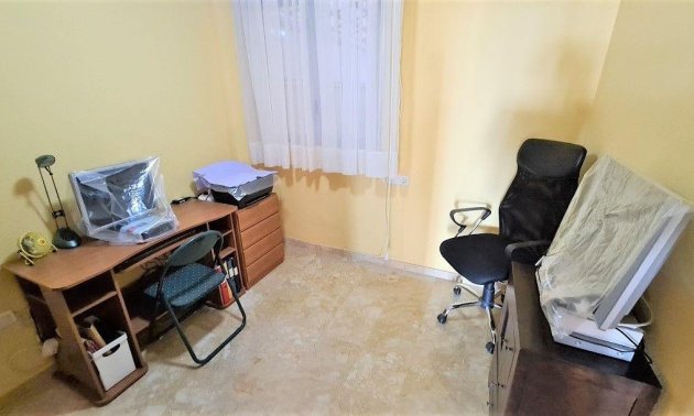 Reventa - Apartamento / piso -
Torrevieja - Playa del Cura