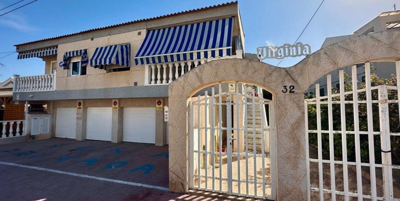 Resale - Apartment / flat -
Torrevieja - La Mata