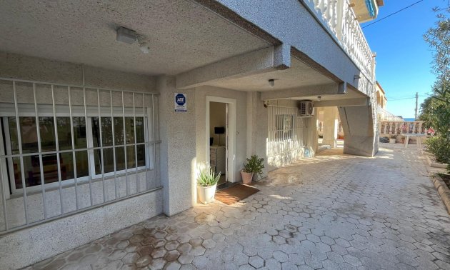 Resale - Apartment / flat -
Torrevieja - La Mata