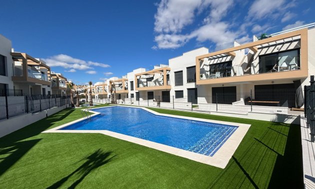 Rynek wtórny - Bungalows Planta Baja -
Orihuela Costa - PAU 26