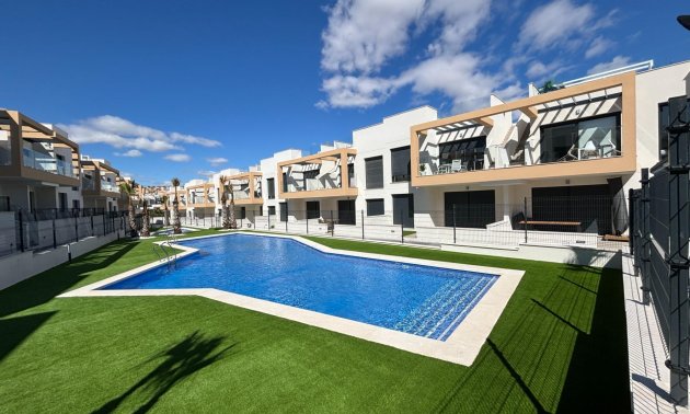 Rynek wtórny - Bungalows Planta Baja -
Orihuela Costa - PAU 26