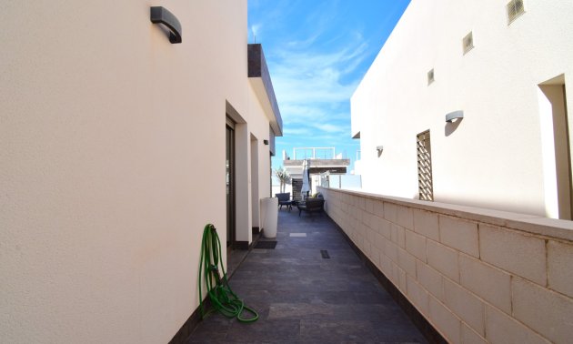 Reventa - Villa -
Orihuela Costa - Villamartin