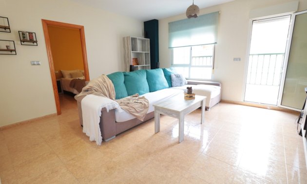 Resale - Apartment / flat -
Torrevieja - Centro