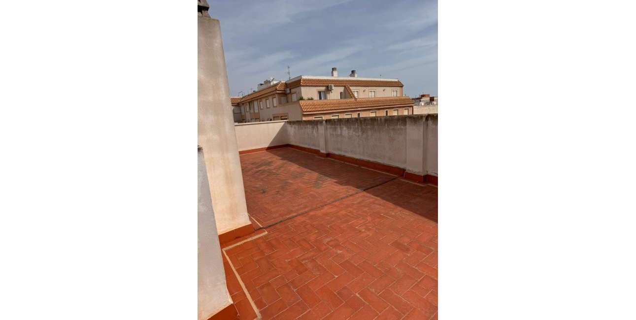 Resale - Apartment / flat -
Torrevieja - Centro