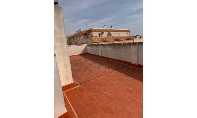 Resale - Apartment / flat -
Torrevieja - Centro