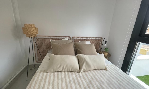 Rynek wtórny - Bungalow Planta Alta -
Orihuela Costa - PAU 26