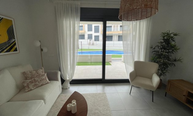 Rynek wtórny - Bungalow Planta Alta -
Orihuela Costa - PAU 26