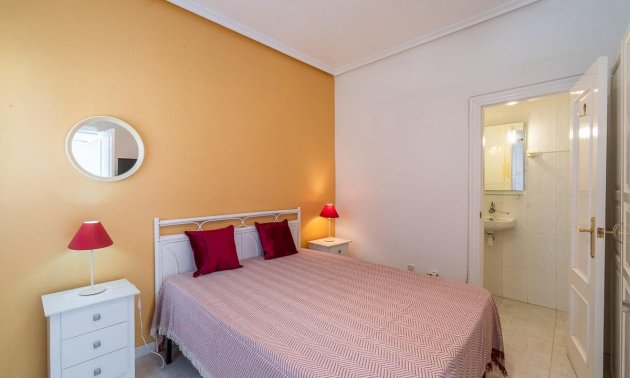 Reventa - Villa -
Orihuela Costa - Playa Flamenca