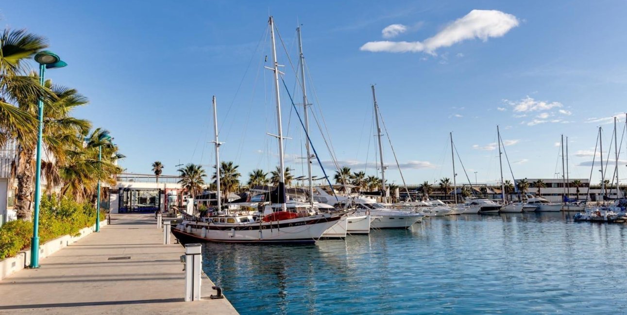 Rynek wtórny - Penthouse -
Torrevieja - Playa del Cura