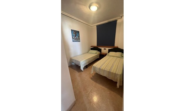 Reventa - Apartamento / piso -
Torrevieja - La Mata