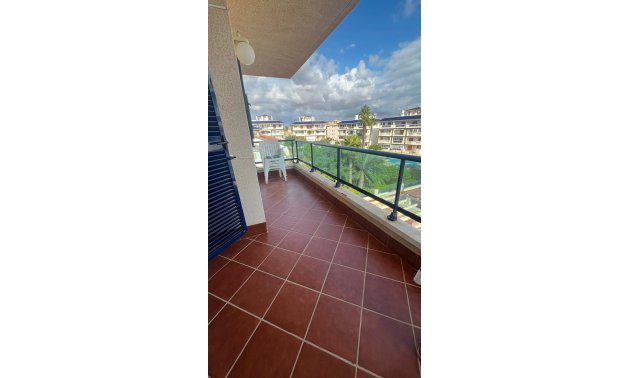 Reventa - Apartamento / piso -
Torrevieja - La Mata