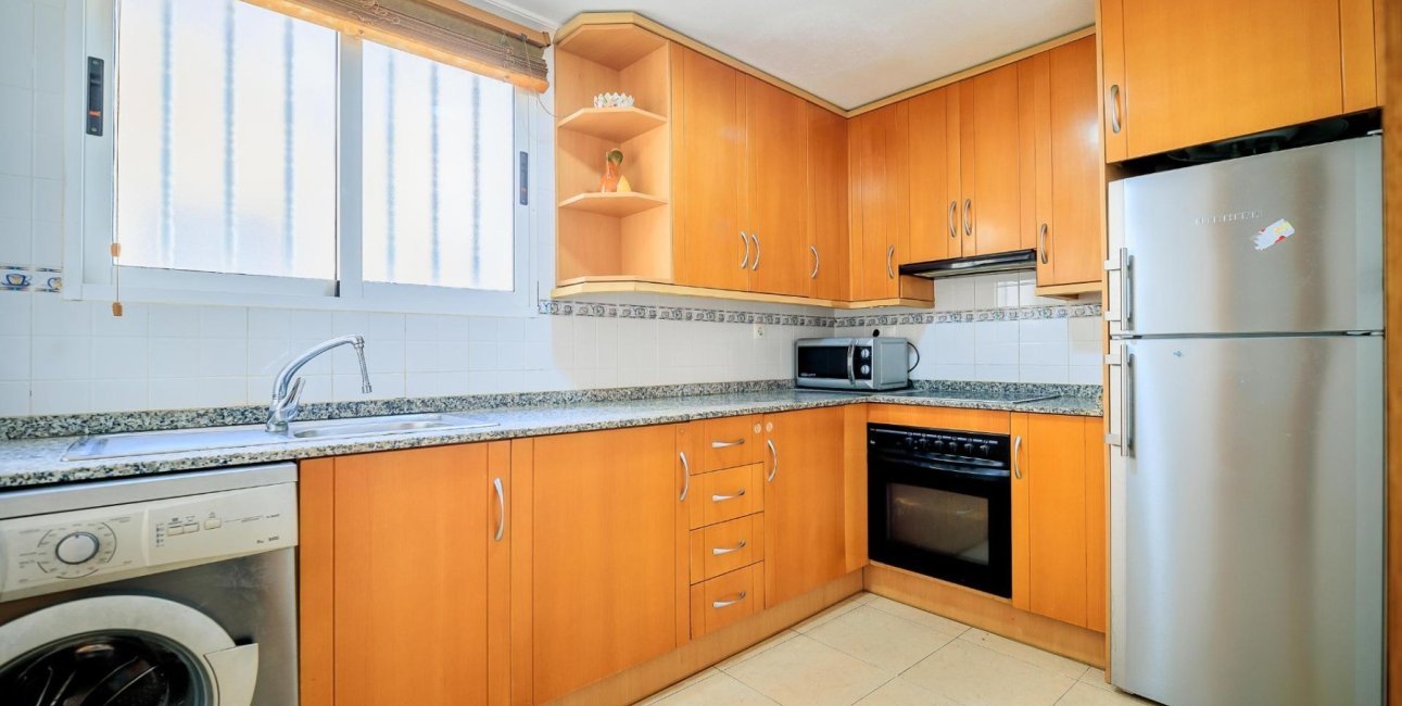 Resale - Apartment / flat -
Torrevieja - Centro