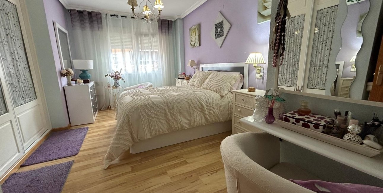 Rynek wtórny - Willa -
Montesinos - Los Montesinos